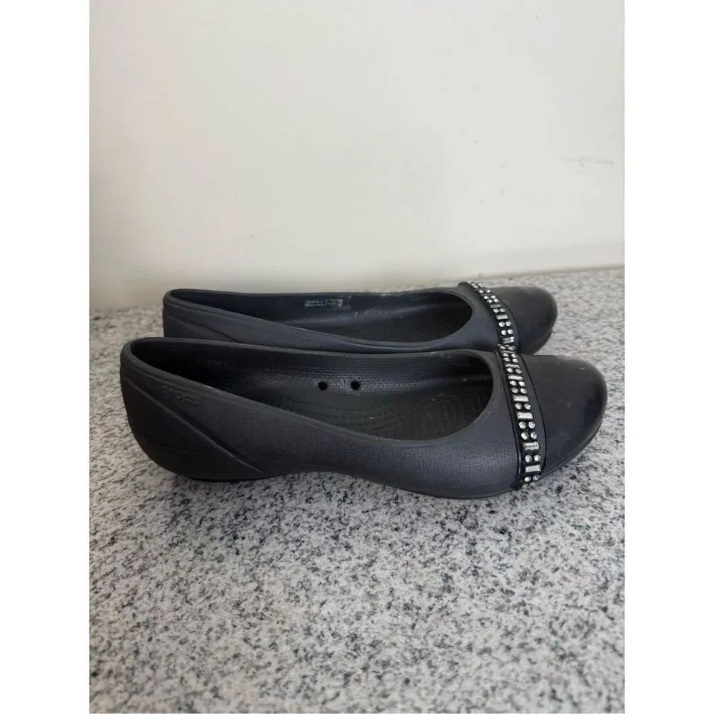 Crocs Womens Shoes 6 Solid Black Rhinestone Detail Closed Toe Slip On Ballet Fla